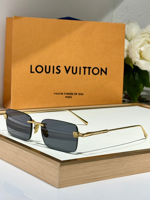 Louis Vuitton Sunglasses I 5-908