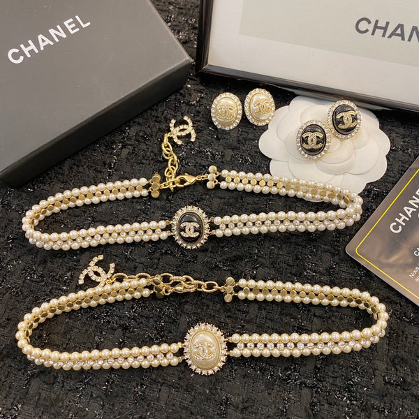 Chanel Short Necklace C