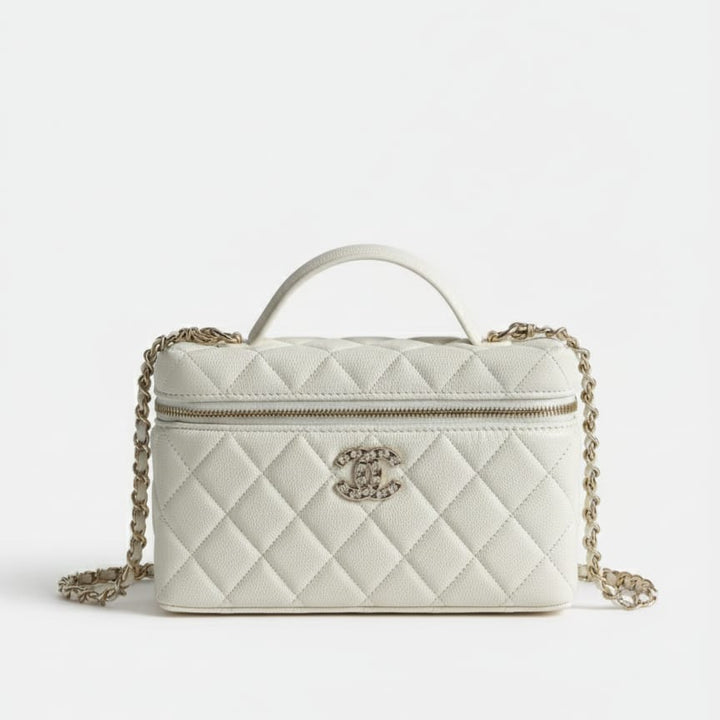 شانيل فانيتي ميني