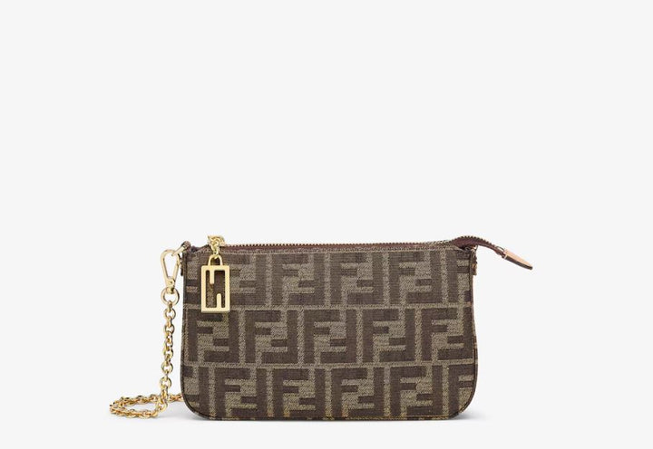 فندي باغيت بوشت شنطة كلاتش بسلسلة قماش جاكار