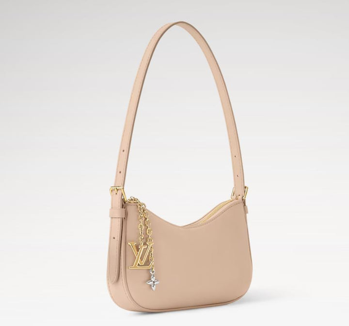 شنطة بوشت لويس فويتون بلوم