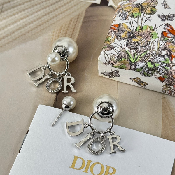 dior Accessories